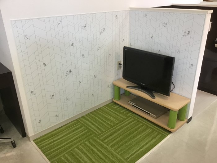 お子様と一緒にご来場の際にはキッズスペースを設けておりますので安心して見学できます