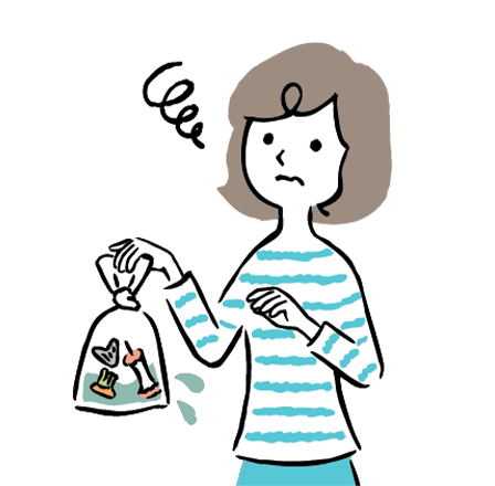 Draining kitchen scraps is a hassle; you just want to throw it away, but the trash can is all the way over there.