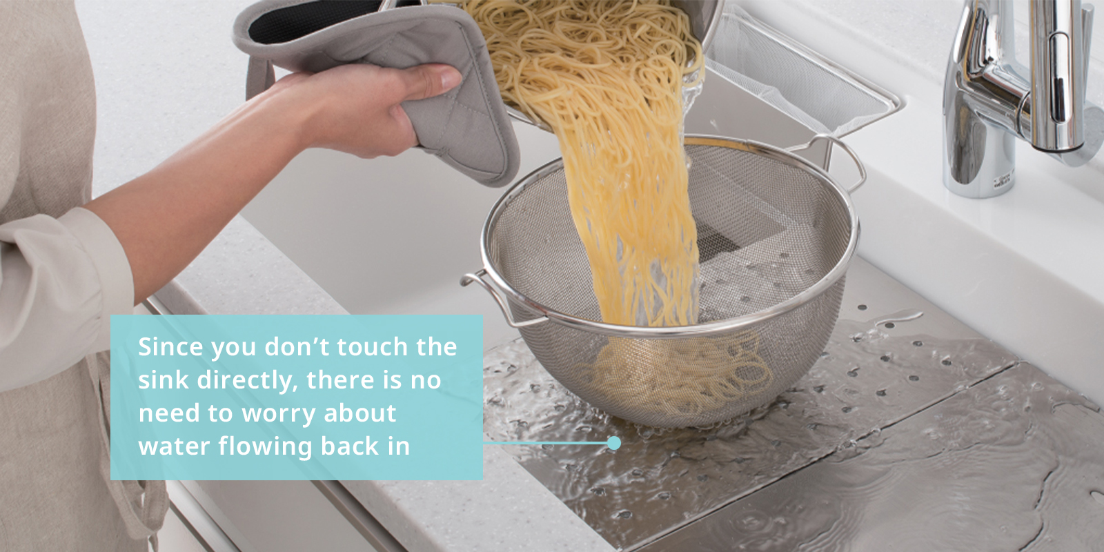 Hygienic cooking in the middle space