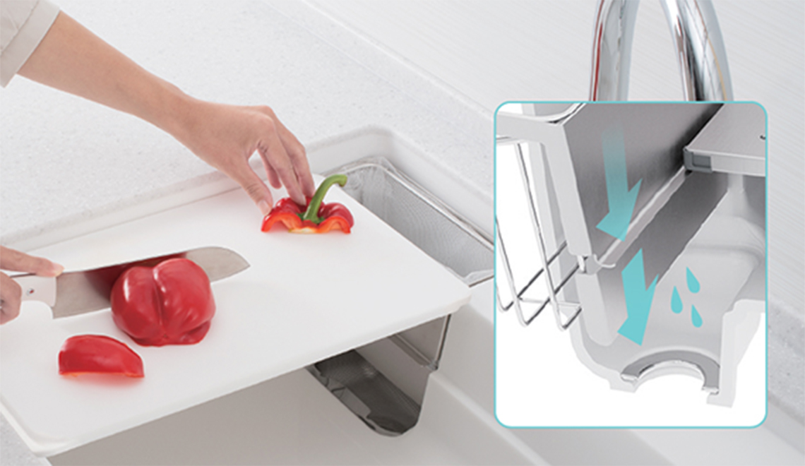Easily wash root vegetables that take up a lot of space, Easily dispose of vegetable scraps