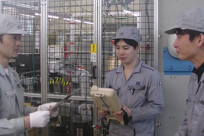 先輩がしっかりサポートしてくれます。